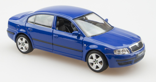 Škoda Superb 1:43 modrá